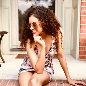 Meet your Posher, Natalie